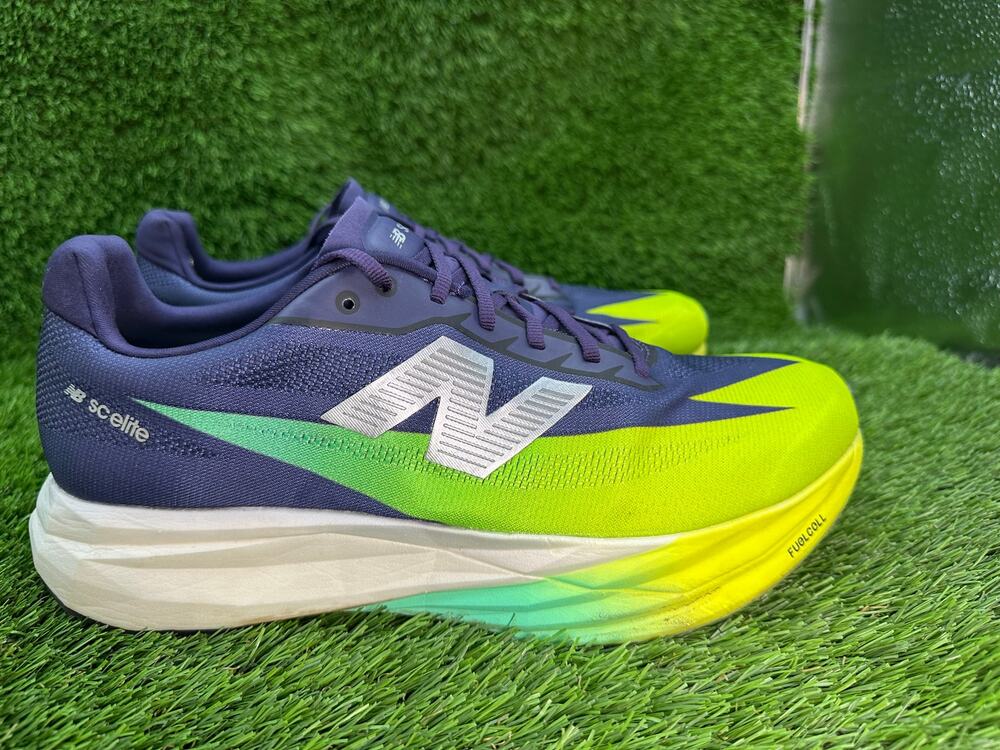 New Balance FuelCell SuperComp Elite v5 MRCEL79H Athletic Sneaker Men's 11D Blue